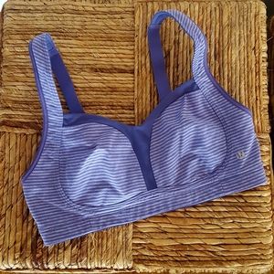 Lululemon Ta Ta Tamer Bra 34B